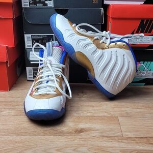 Nike Foamposite Blue and Pink Sneakers Size 5.5